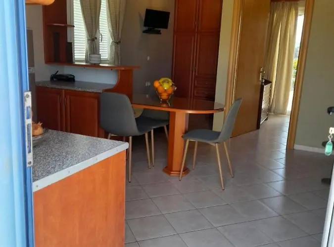 Apartment Katerina House Finikounda
