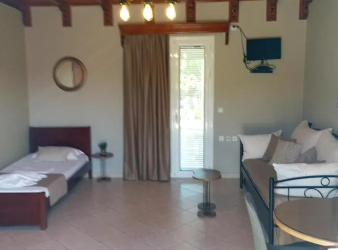 Katerina House Finikounda